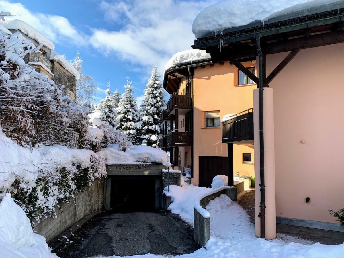 Hotel T3 Mira Val
