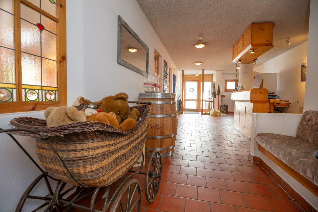 Hotel T3 Mira Val